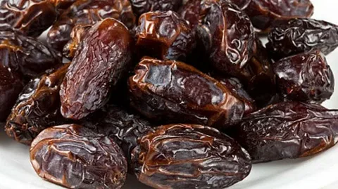 تصویر 2 از خرما کبکاب بدون شیره نرم و گوشتی